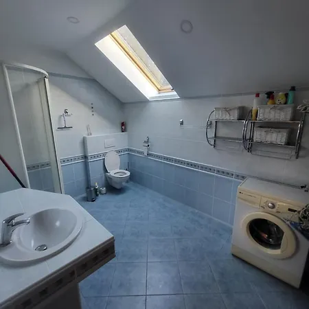 V Rodinnom Dome Apartment *