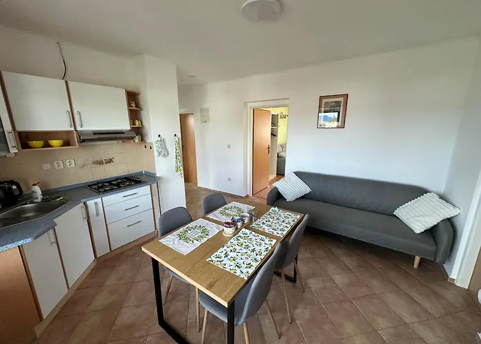 V Rodinnom Dome Lejlighed